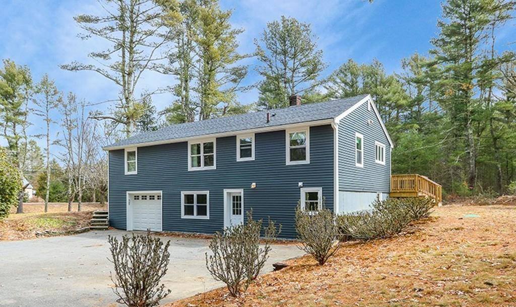 41 New Taunton Avenue, Norton, MA 02766