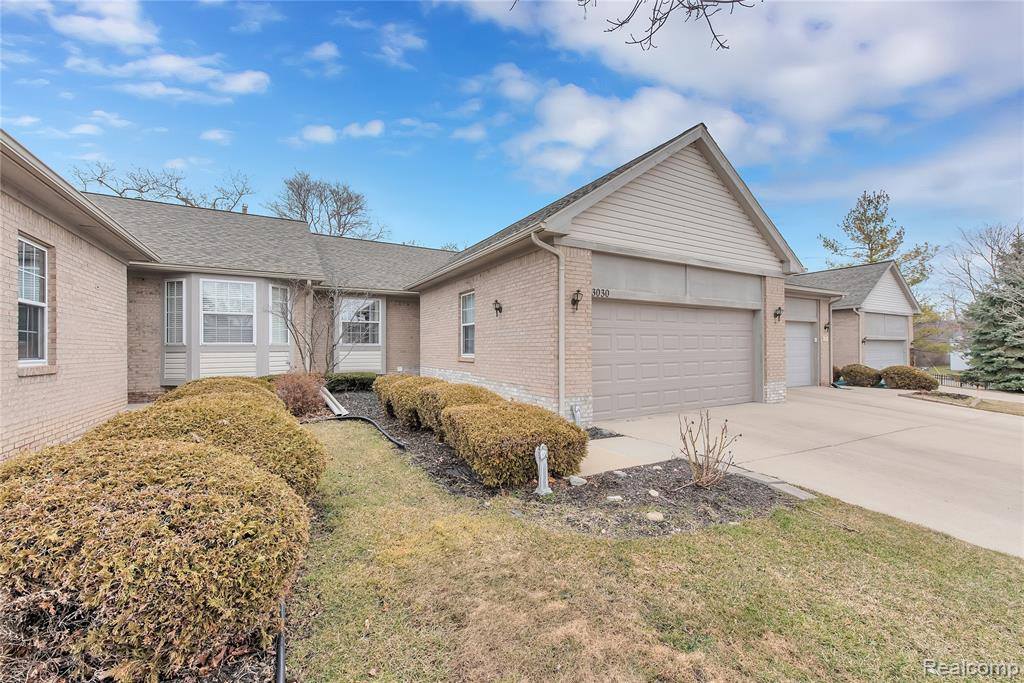 3030 Harbor Court, Waterford Township, MI 48328 Listings NextHome