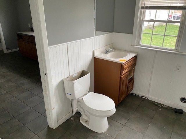 310 N Dixie Hwy, Cave City, KY 42127