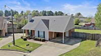 149 Ripon Ct, Ridgeland, MS 39157