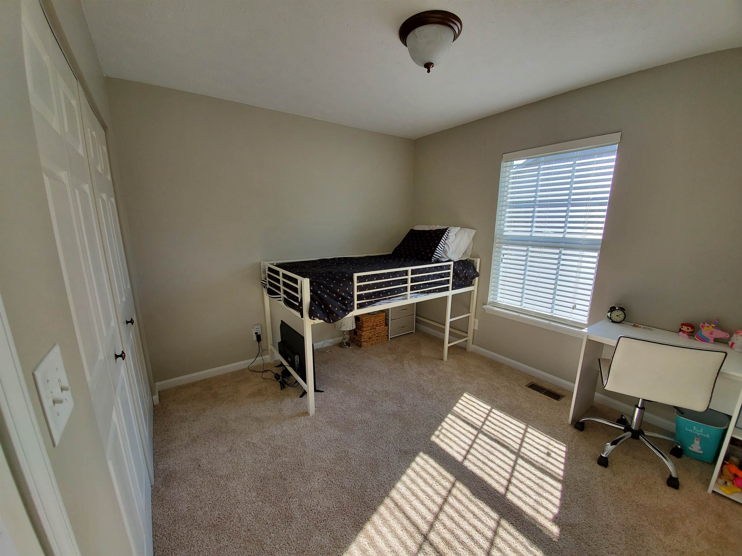 1934 St James Place, Columbus, IN 47201