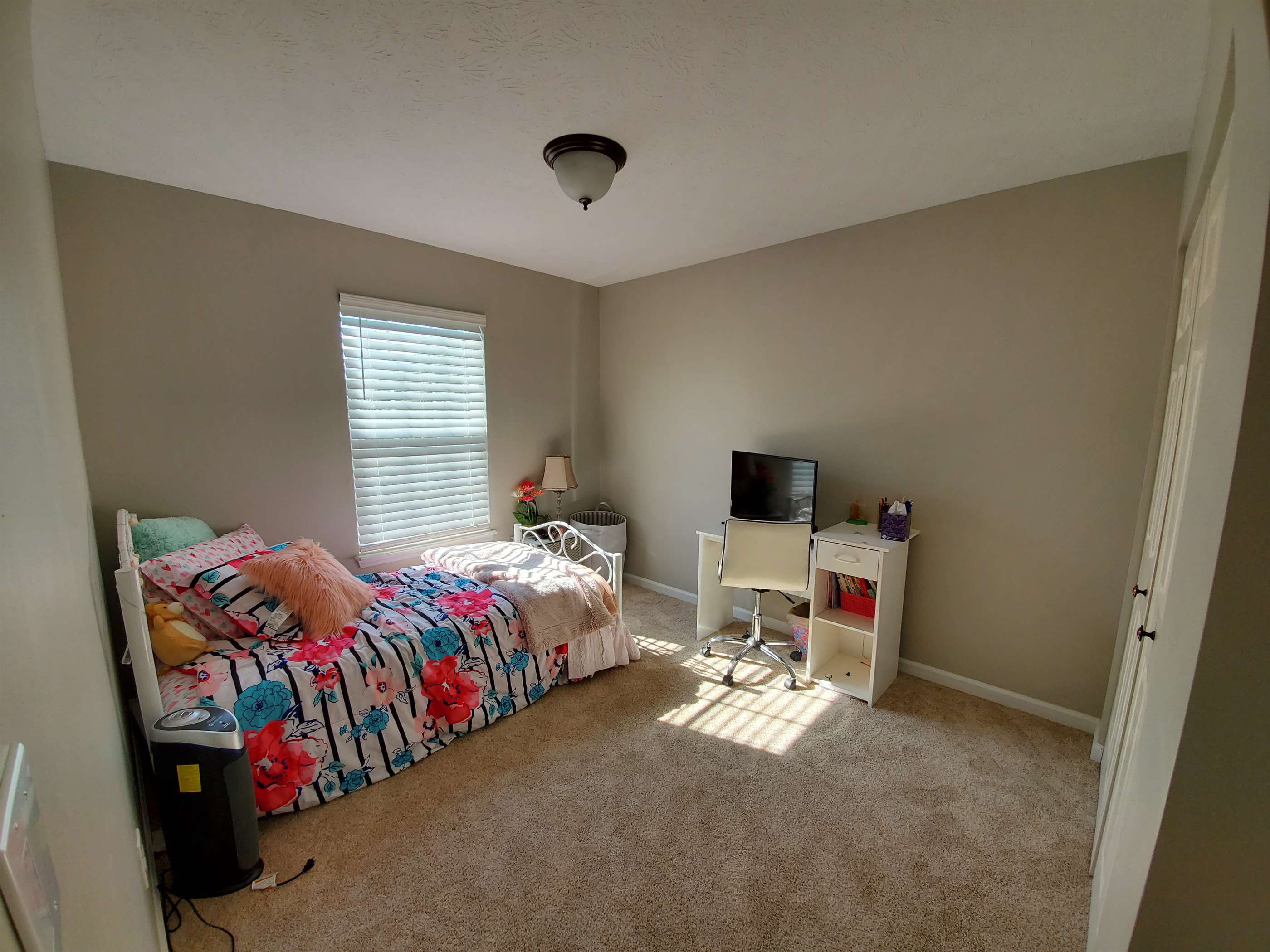 1934 St James Place, Columbus, IN 47201