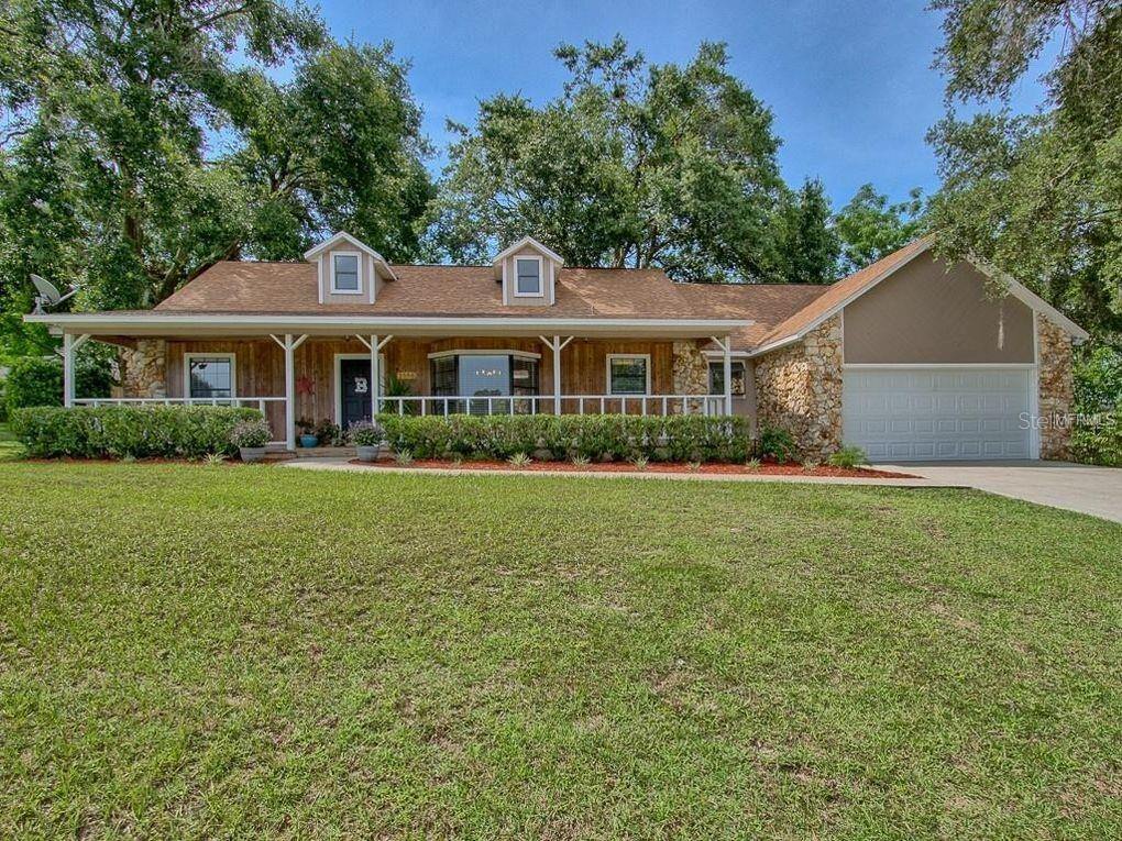 3550 Sailfish Avenue, Fruitland Park, FL 34731