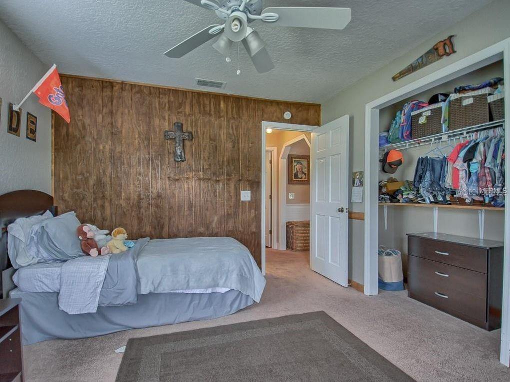 3550 Sailfish Avenue, Fruitland Park, FL 34731