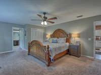 3550 Sailfish Avenue, Fruitland Park, FL 34731