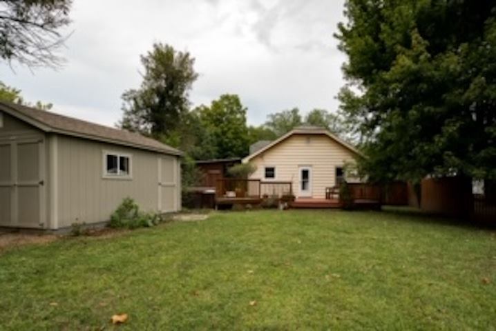 892 E 661 Diagonal Rd, Lawrence, KS 66067