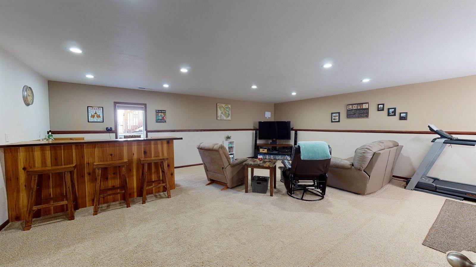 158 Dolan Drive, Lincoln, ND 58504