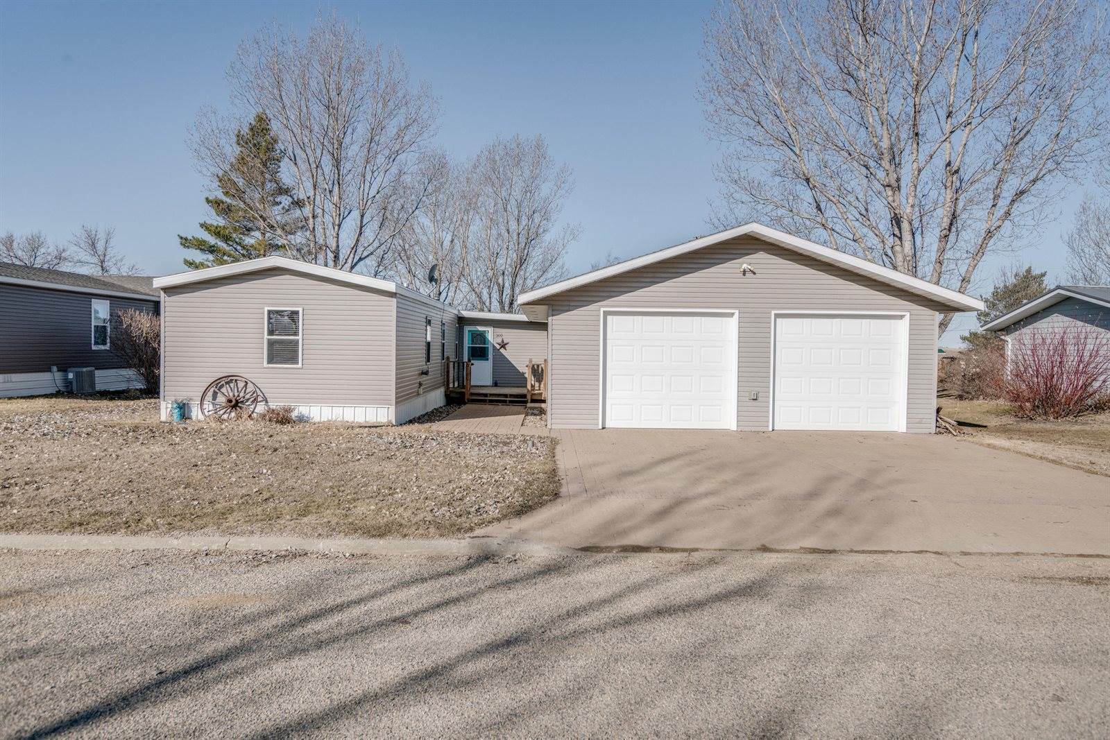 302 9th Street South, New Salem, ND 58563