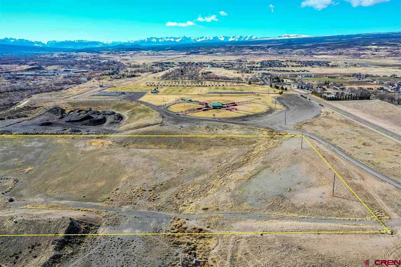 2401 6485 Road, Montrose, CO 81401