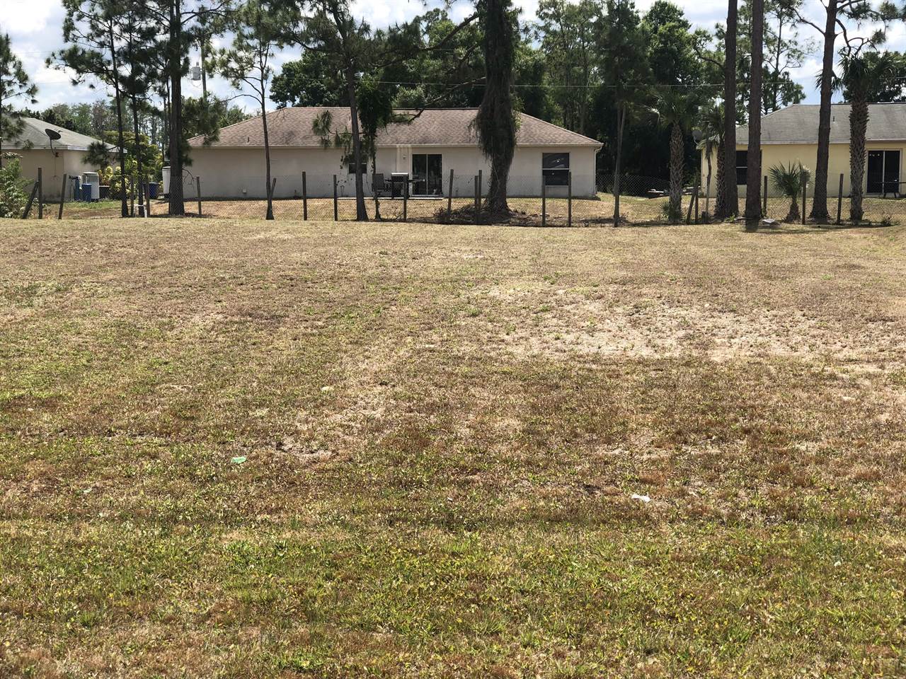 115 Greenbriar Blvd, Lehigh Acres, FL 33972