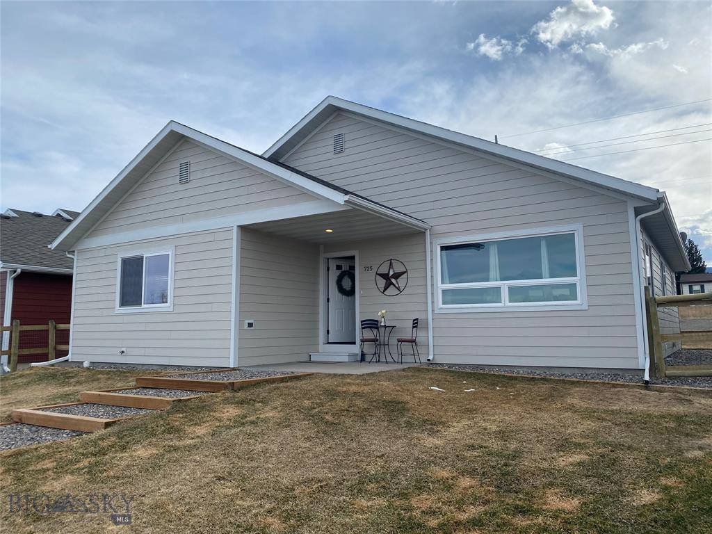 725 North 10th Street, Livingston, MT 59047