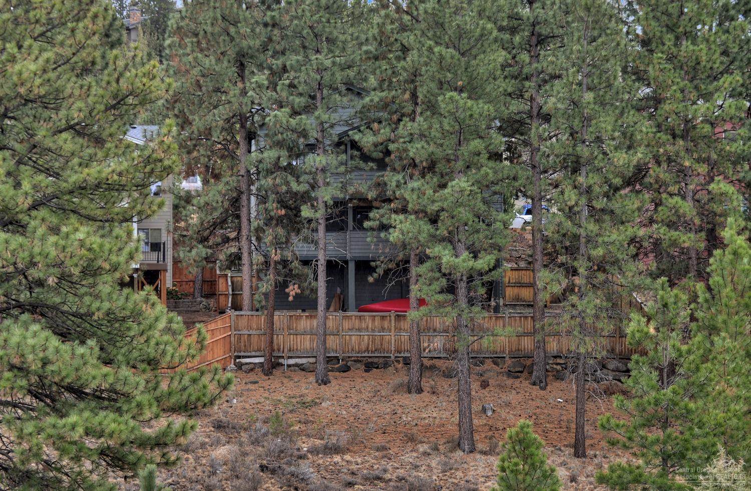 405 NW Flagline Drive, Bend, OR 97703
