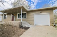 2125 SE Swygart ST, Topeka, KS 66605