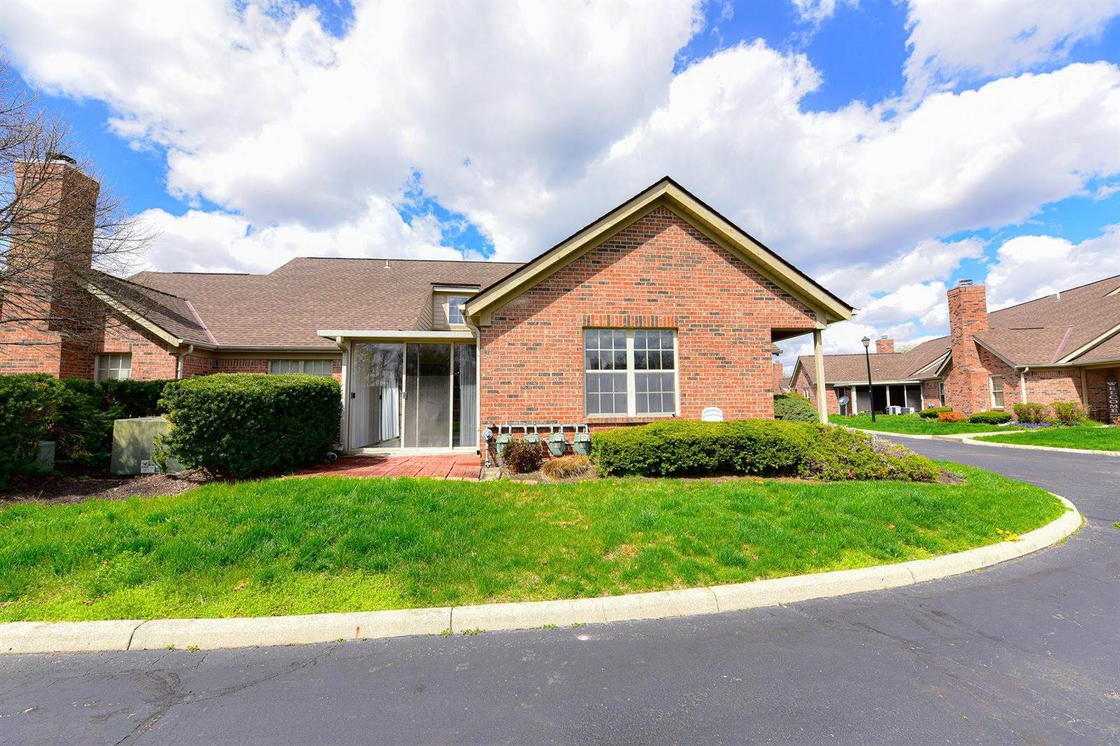 9410 Clermont Circle, Powell, OH 43065
