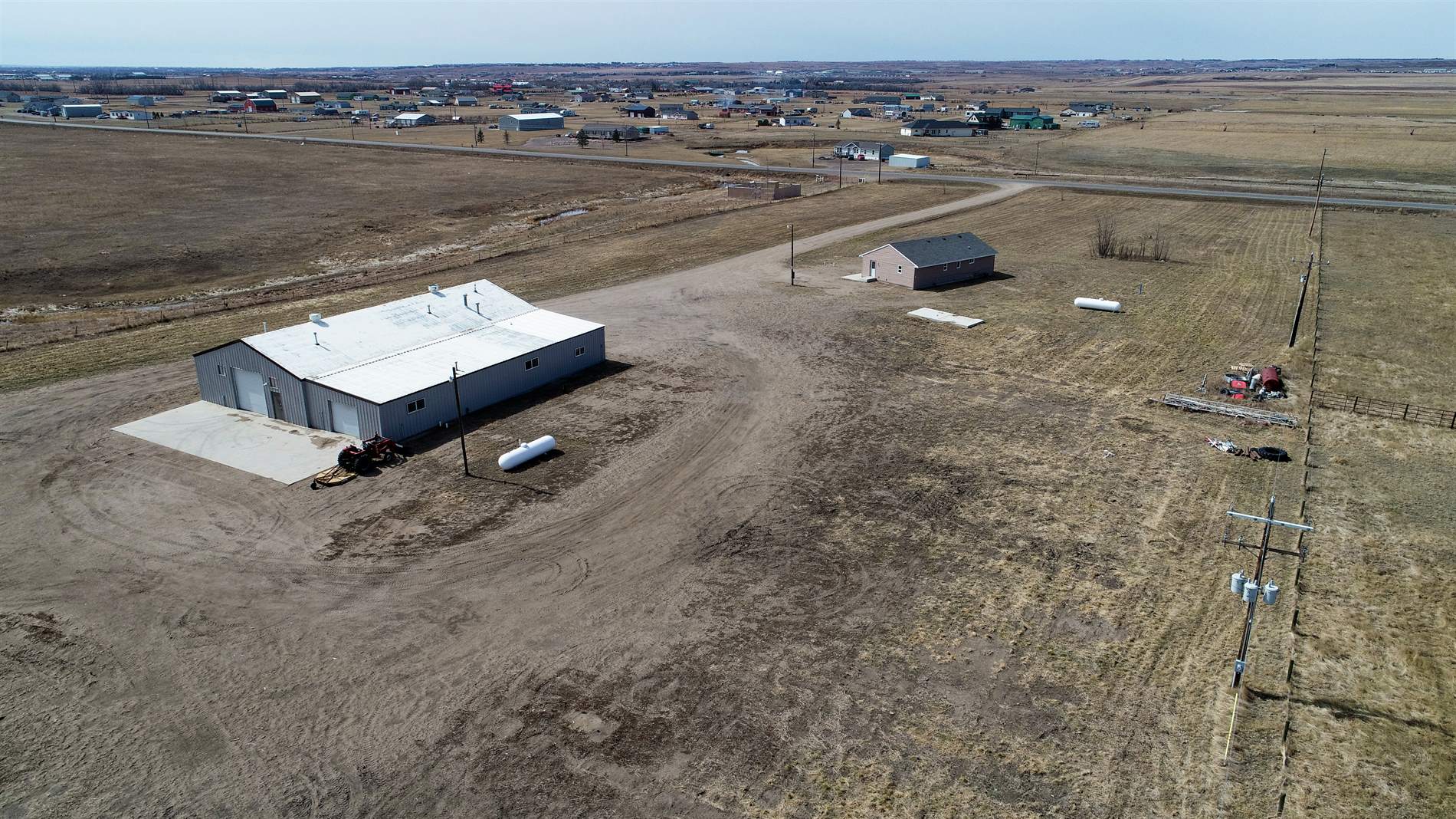 5754 133rd Ave NW, Williston, ND 58801