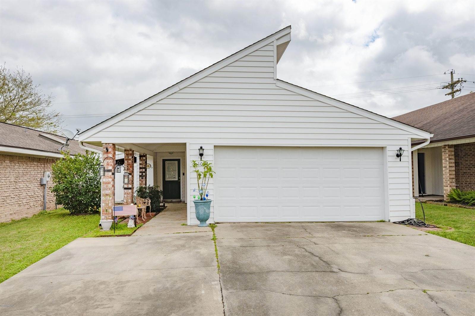 106 Sagebrush Drive, Lafayette, LA 70506