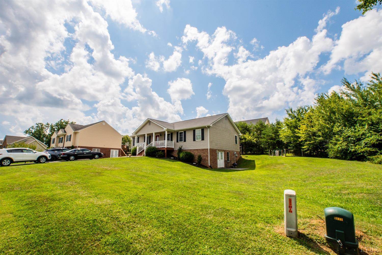 37 Cooper Way, Evington, VA 24550