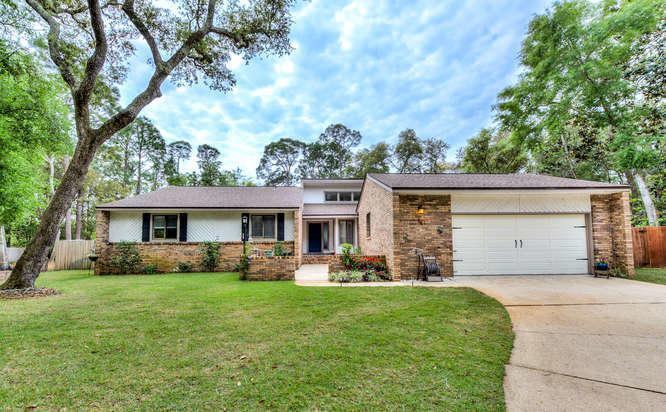 917 East Lido Circle, Niceville, FL 32578