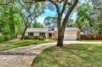 917 East Lido Circle, Niceville, FL 32578