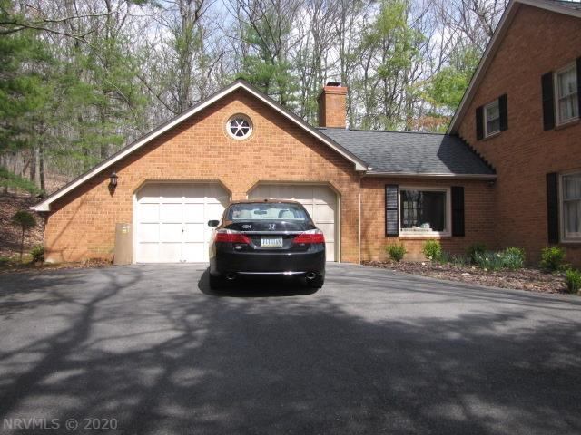 3336 Laurel Drive, Blacksburg, VA 24060