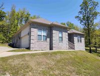 16 Morgan Valley Drive, Vilonia, AR 72173