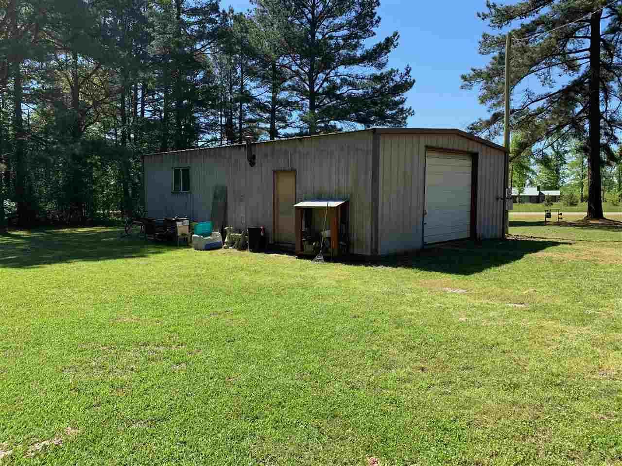 2560 W Hwy 32, Foreman, AR 71836