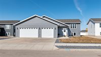 3507 Lyons Avenue, Dickinson, ND 58601