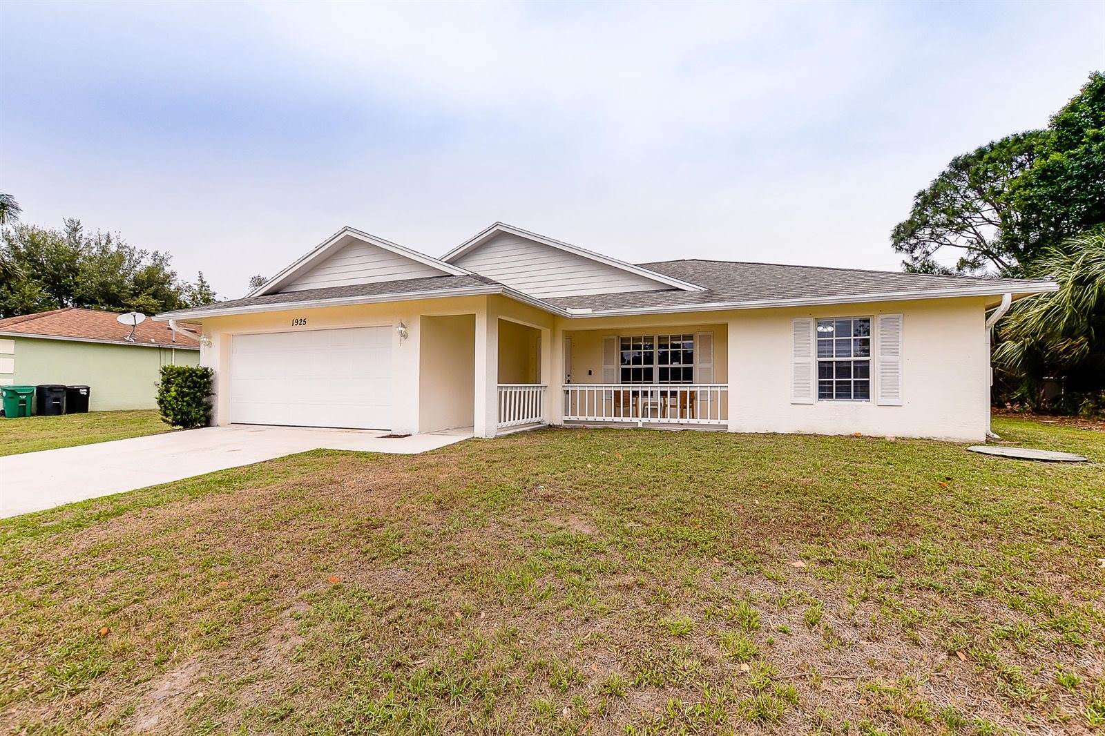 1925 SW Beekman Street, Port Saint Lucie, FL 34953