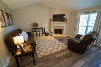 1041 Foxglove St, Bowling Green, KY 42104