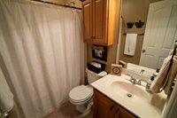 1041 Foxglove St, Bowling Green, KY 42104