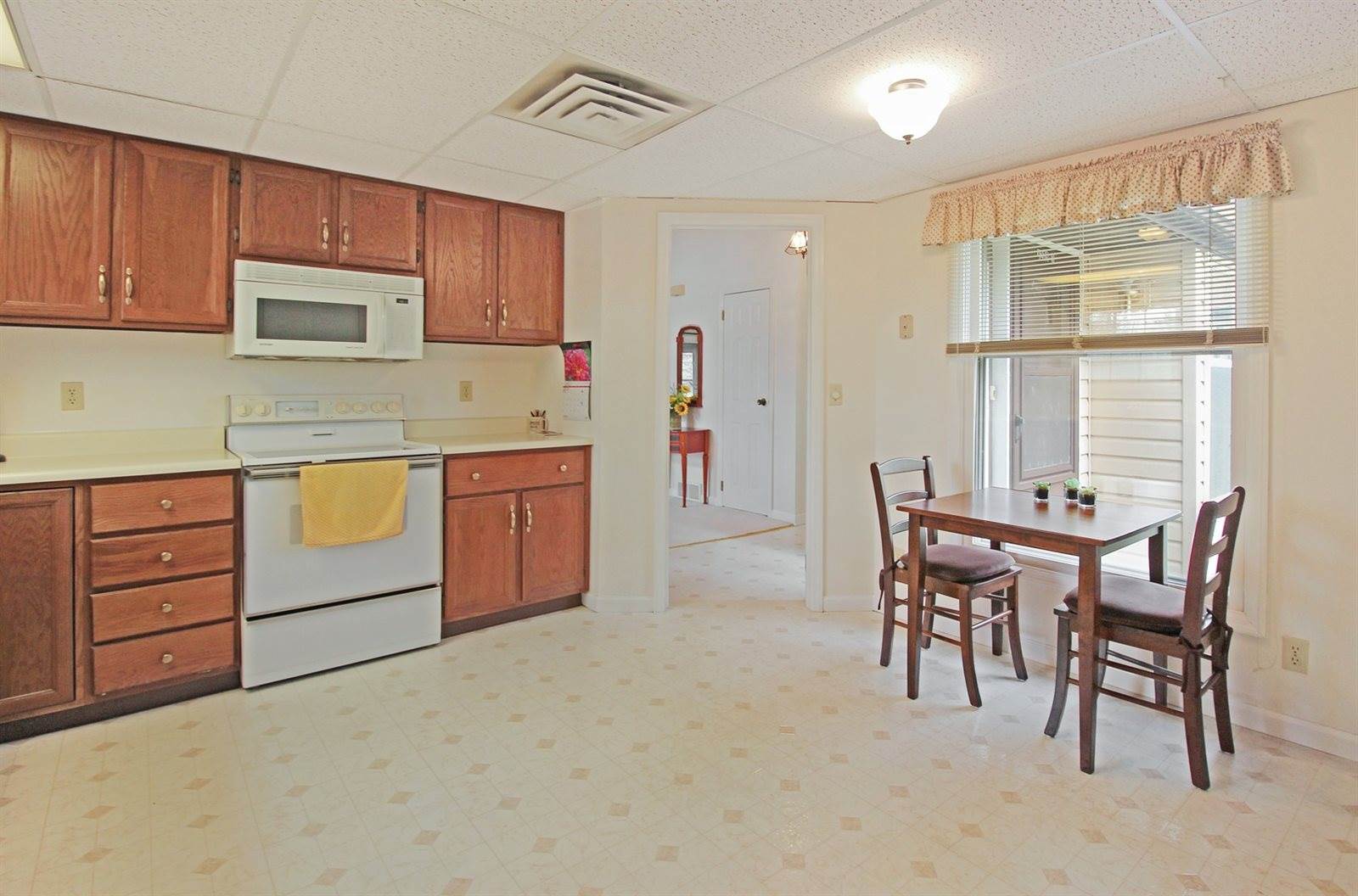 3205 Stephenson, 1, Freeport, IL 61032 Listings NextHome First Class