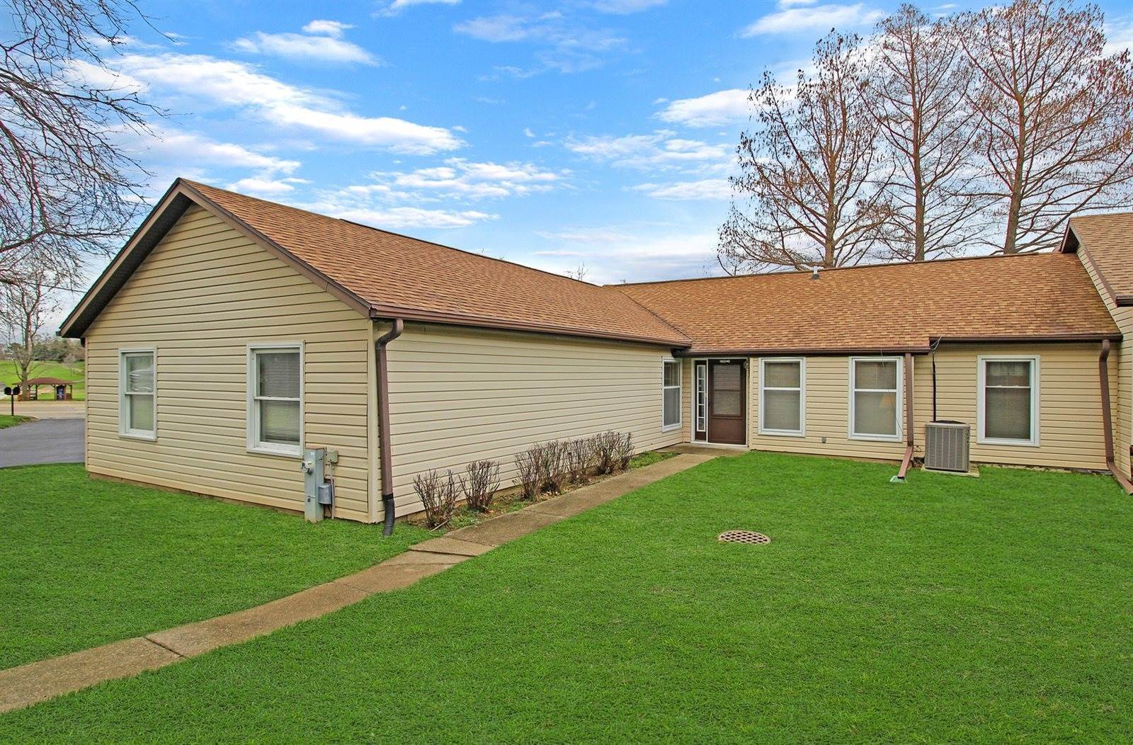 3205 Stephenson, 1, Freeport, IL 61032 Listings NextHome First Class