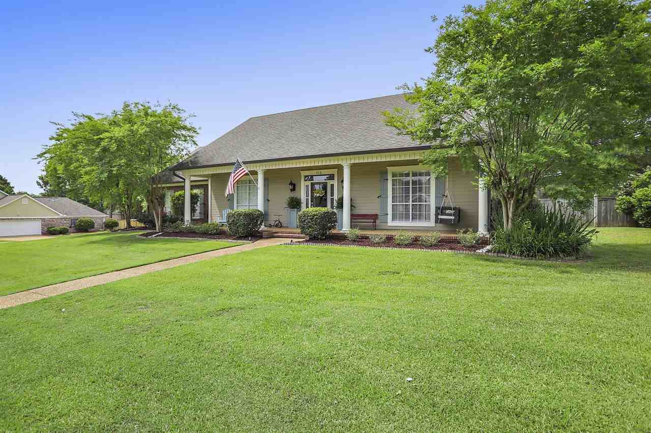 312 Windy Ridge Dr, Brandon, MS 39042