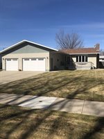 2313 7th Ave East, Williston, ND 58801