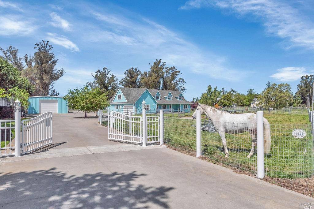 9043 Willow Avenue, Cotati, CA 94931