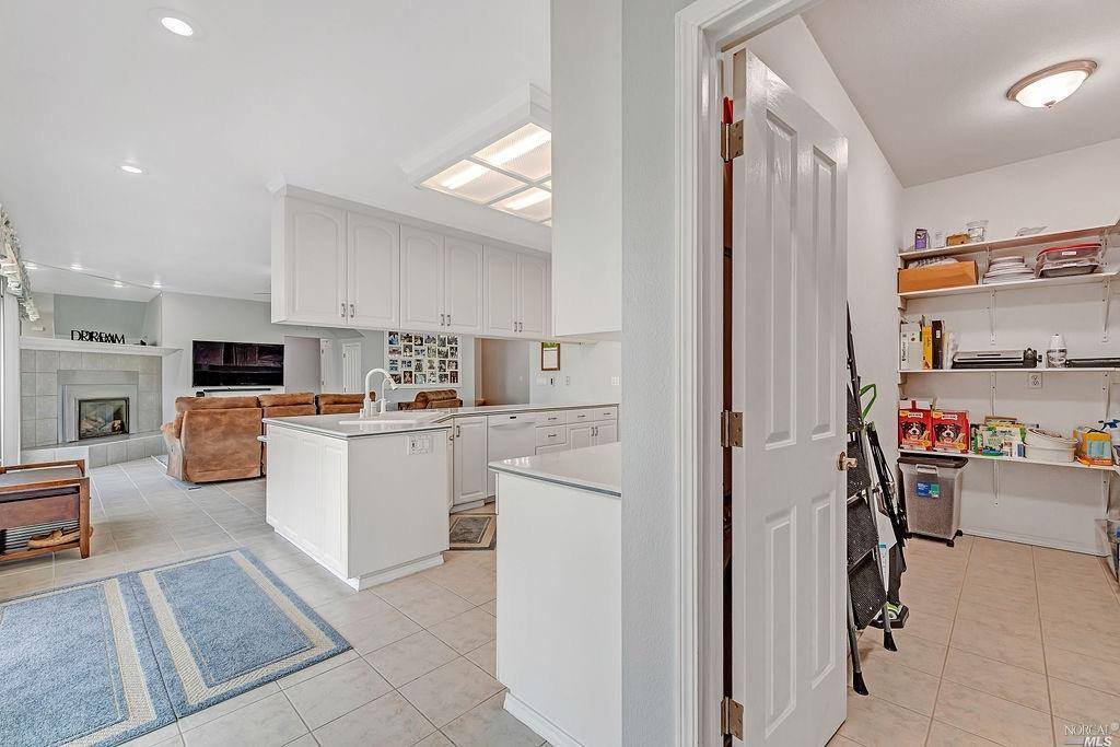 9043 Willow Avenue, Cotati, CA 94931