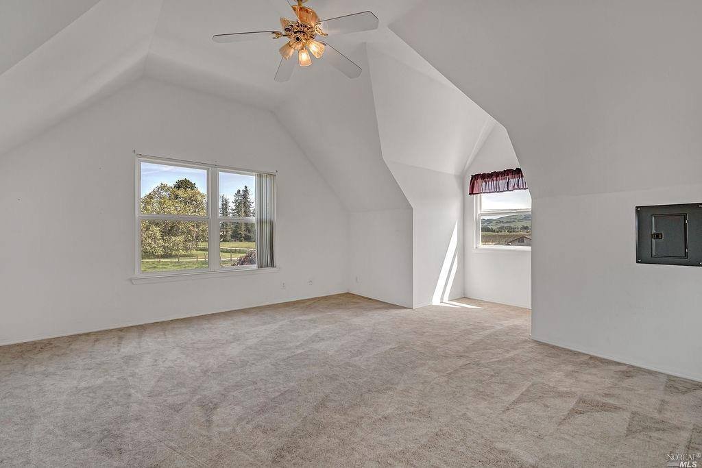 9043 Willow Avenue, Cotati, CA 94931