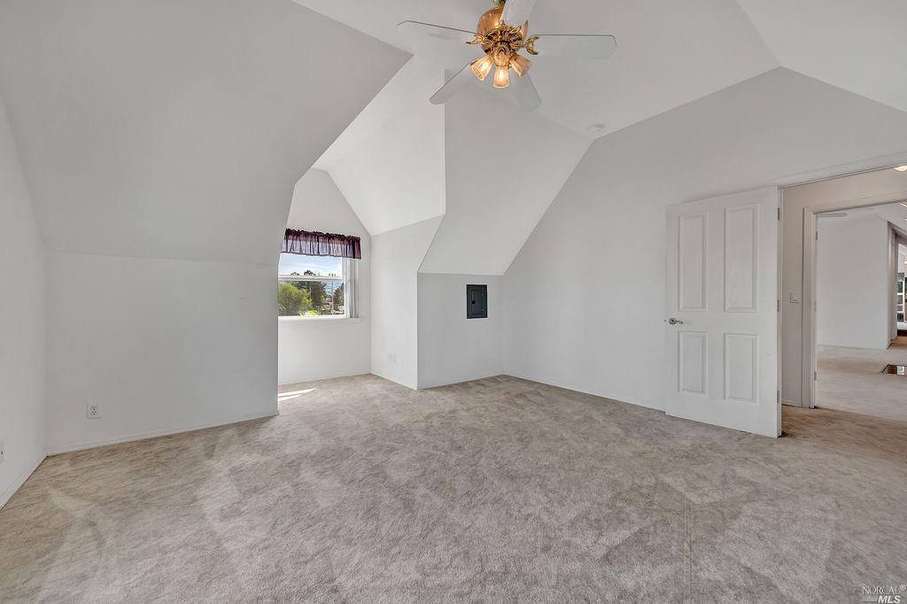 9043 Willow Avenue, Cotati, CA 94931