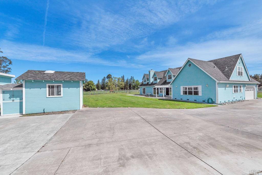 9043 Willow Avenue, Cotati, CA 94931