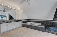 9043 Willow Avenue, Cotati, CA 94931