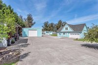9043 Willow Avenue, Cotati, CA 94931