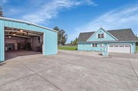 9043 Willow Avenue, Cotati, CA 94931