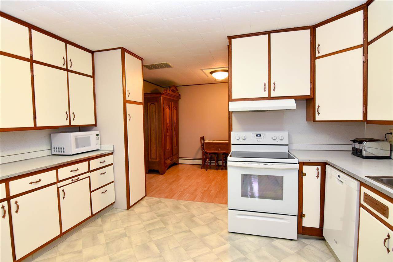 1247 288th Street, Deep River, IA 52222 Listings Jackie Phillips