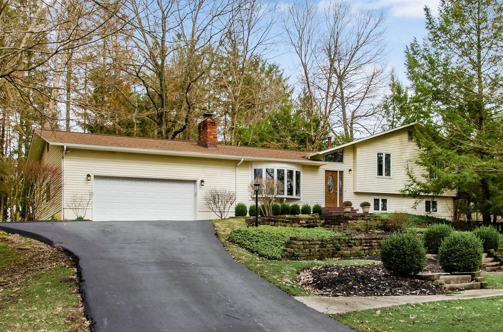 328 Pinetree Drive, Granville, OH 43023