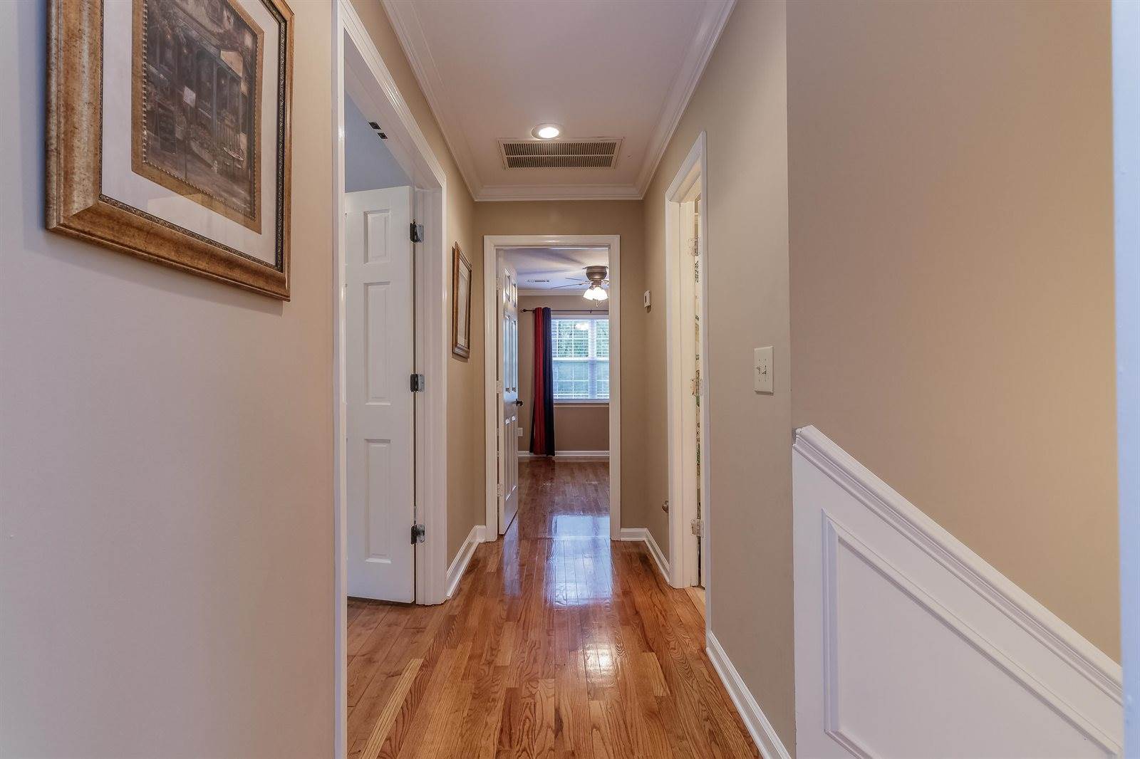 147 Meadowview Dr, Rossville, GA 30741