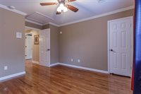 147 Meadowview Dr, Rossville, GA 30741