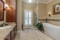 147 Meadowview Dr, Rossville, GA 30741