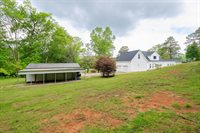 147 Meadowview Dr, Rossville, GA 30741