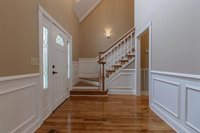 147 Meadowview Dr, Rossville, GA 30741