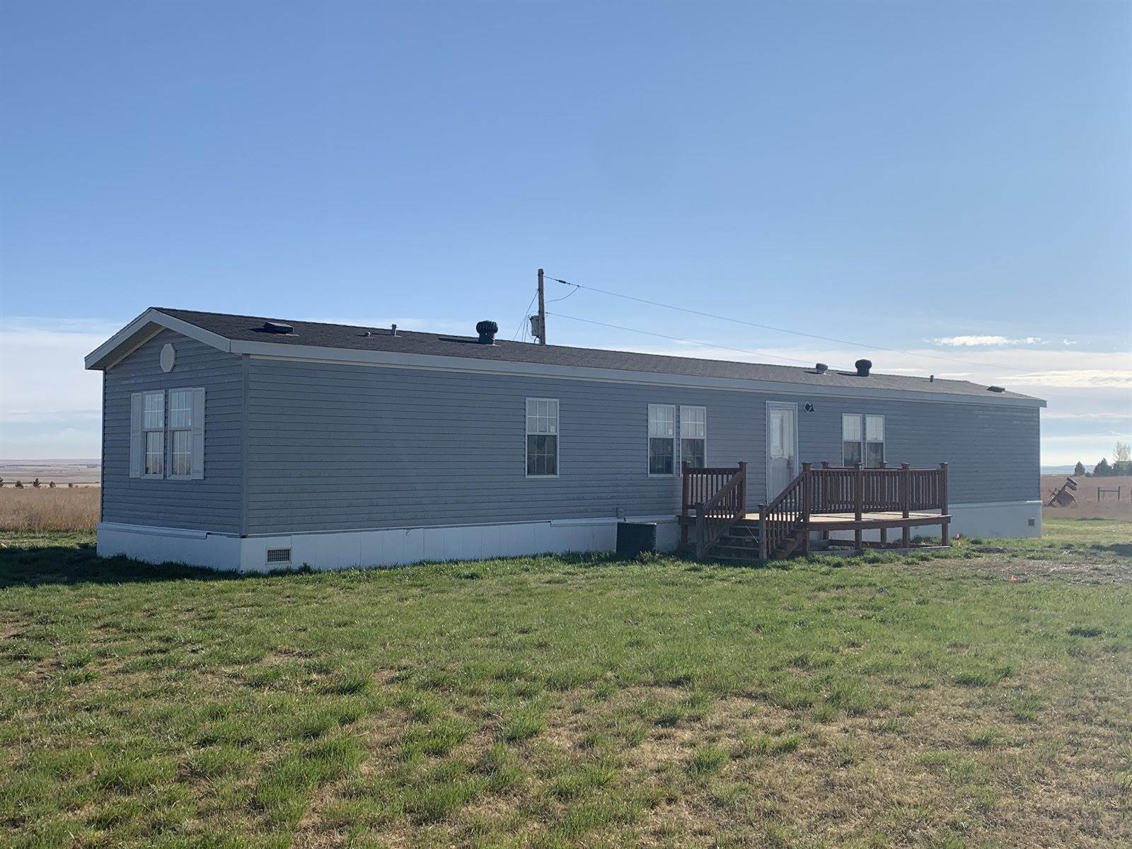 5034 148th Ave NW, Williston, ND 58801